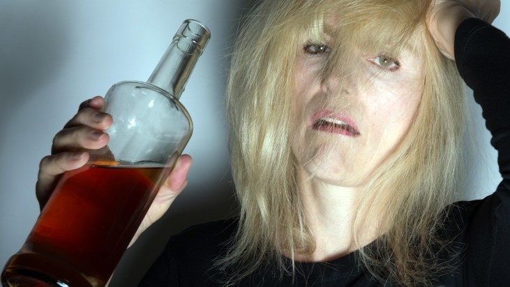 alcoholic-woman-731x411