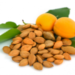 Bittra aprikoskärnor